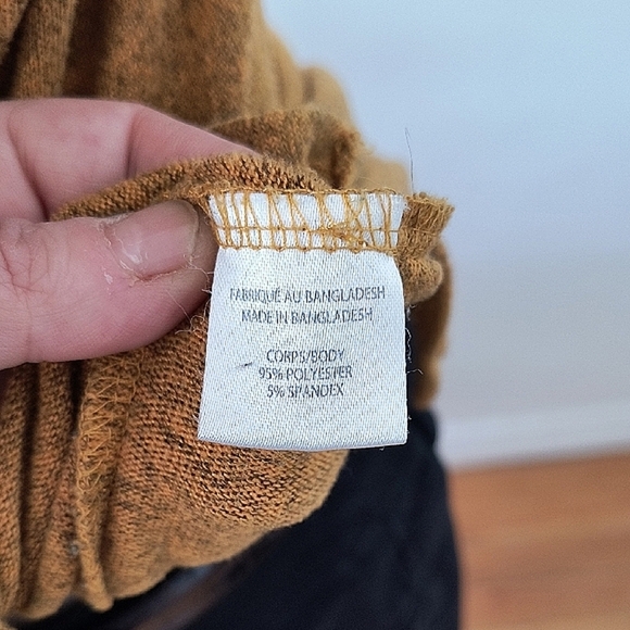 Lily Morgan Mustard Yellow Short Sleeve Top. Size XL. Great Condition. - Picture 3 of 7